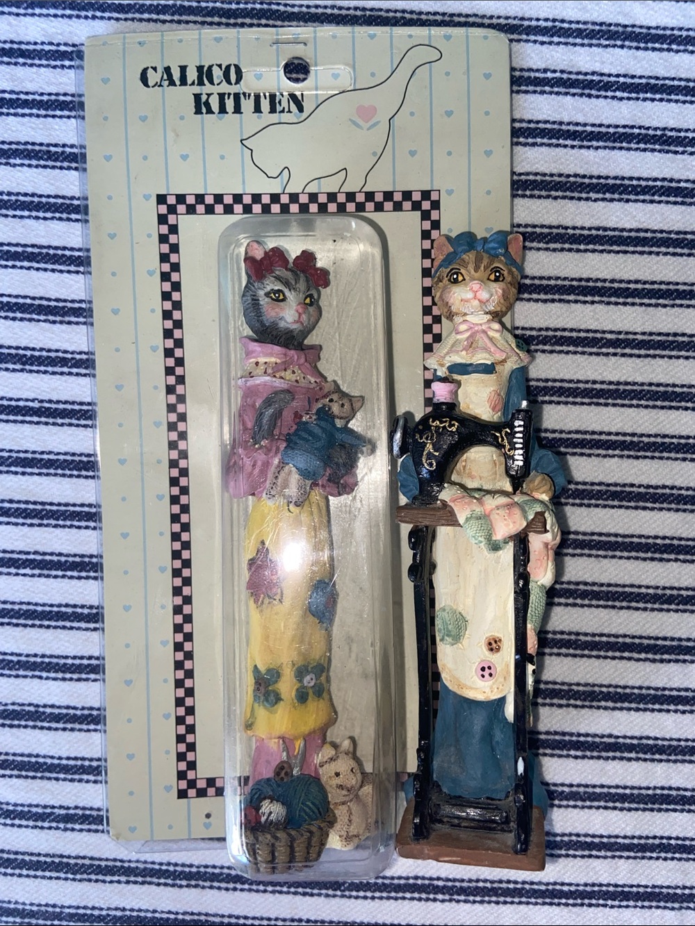 Calico Kitten Decorative Cat Figurine Pair in Pastel Yellow, Pink & Blue